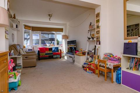 3 Broad Acres, Hatfield, AL10 9LE