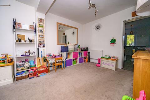 3 Broad Acres, Hatfield, AL10 9LE