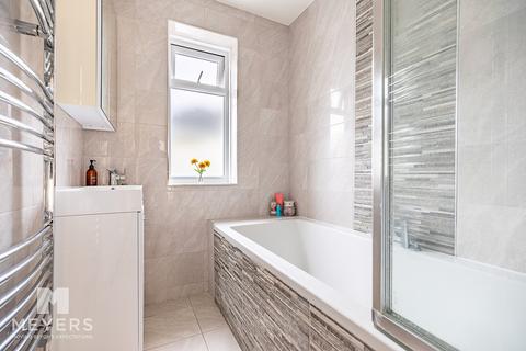 5 Ashford Road, Bournemouth, BH6 5QB