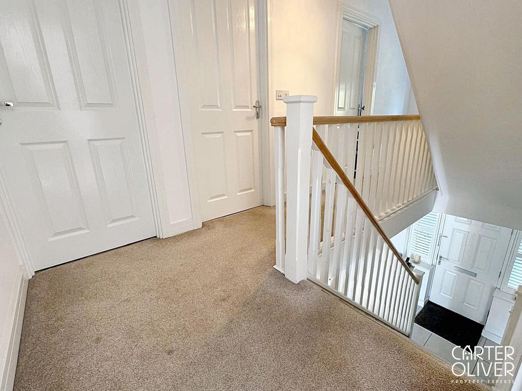 1st Floor Landing