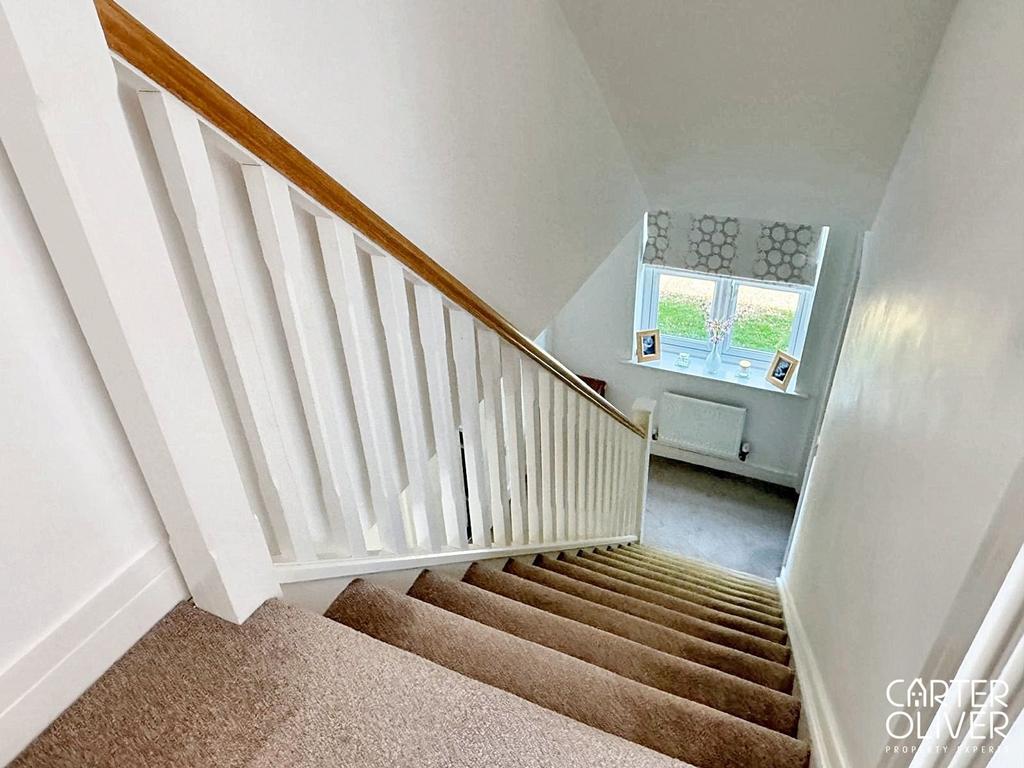 2nd Floor Landing