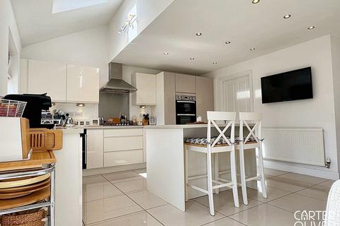 5 bedroom detached house for sale, Leaders Way, Lutterworth, LE17