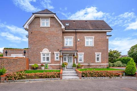 17 Sibley Close, Bromley, BR1 2BG