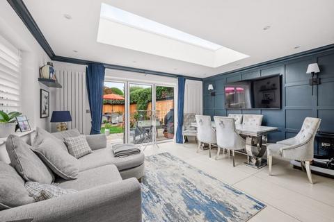 17 Sibley Close, Bromley, BR1 2BG