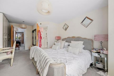 17 Sibley Close, Bromley, BR1 2BG