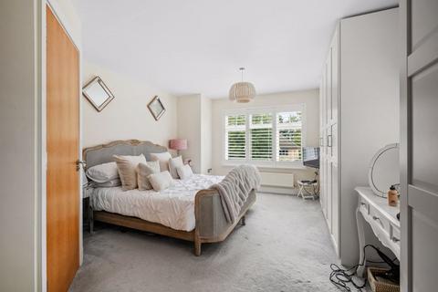 17 Sibley Close, Bromley, BR1 2BG