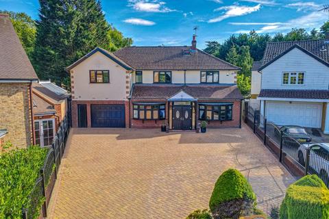 6 bedroom detached house for sale, Ripley View, Loughton IG10