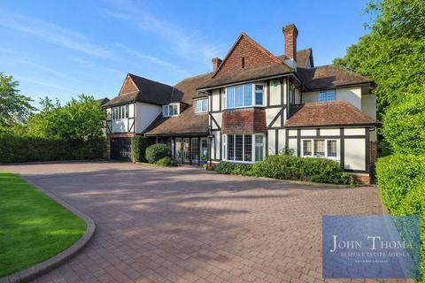 undefined, Manor Road, Chigwell IG7