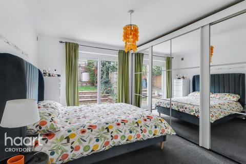 undefined, Selsdon Road, South Croydon