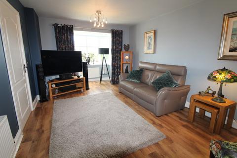 undefined, Low Fell Close, Keighley, BD22
