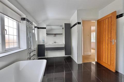 3 bedroom detached house for sale, Church Vale, West Bromwich, West Midlands, B71 4DJ