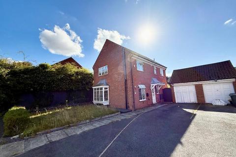 Blakeney Drive, Warden Hills, Luton, Bedfordshire, LU2 7AL