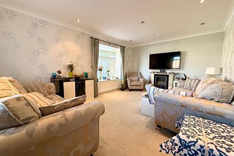 undefined, Blakeney Drive, Warden Hills, Luton, Bedfordshire, LU2 7AL