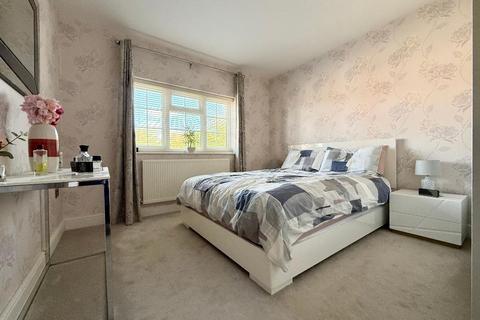 undefined, Blakeney Drive, Warden Hills, Luton, Bedfordshire, LU2 7AL