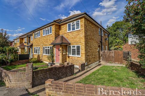 Shevon Way, Brentwood, CM14