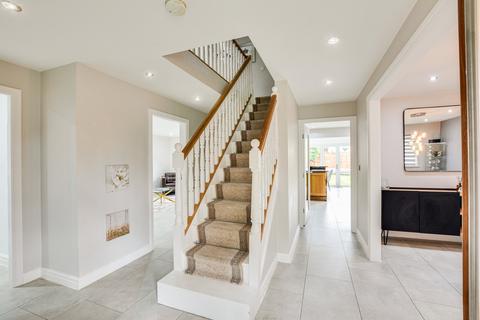 5 bedroom detached house for sale, Lea Road, Preston, PR4