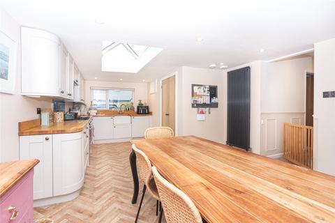 3 bedroom detached house for sale, Gors Goch, Menai Bridge, Isle of Anglesey, LL59
