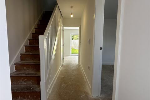 undefined, Talwrn, Llangefni, Isle Of Anglesey, LL77