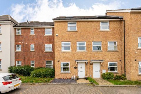 undefined, Eagle Road, Slough, SL1