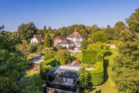 5 bedroom detached house for sale, Limes Lane, Buxted, Uckfield, East Sussex, TN22