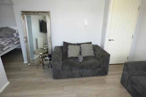 undefined, Howard Close, Waltham Abbey EN9