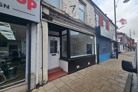 Shop to rent - Stockport Road, Romiley, Stockport