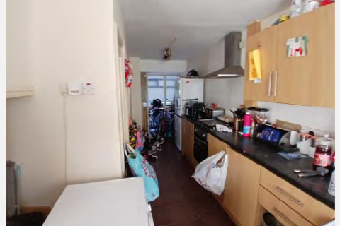 undefined, Frederick Banting Close, Bootle
