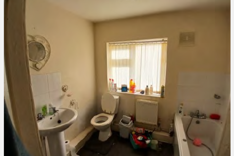 undefined, Frederick Banting Close, Bootle