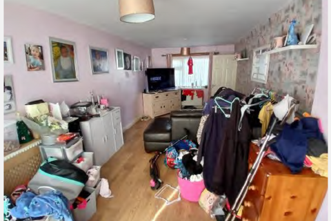 undefined, Frederick Banting Close, Bootle