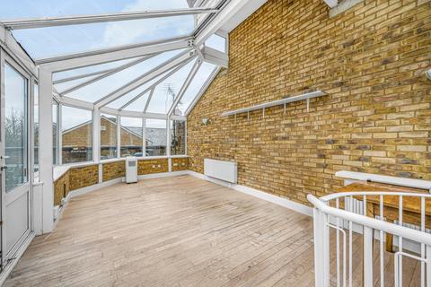 2 bedroom flat to rent, Octagon Court, 157 Rotherhithe Street, London, SE16