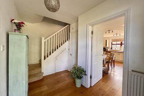 4 bedroom semi-detached house to rent, East Lodge, Bridgend, Gloucester, Worcestershire, GL19