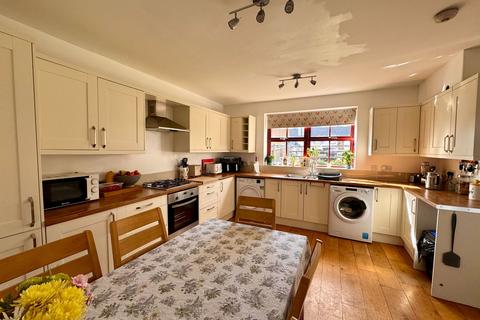 undefined, Bridgend, Eldersfield, Gloucester, Gloucestershire, GL19 4NR