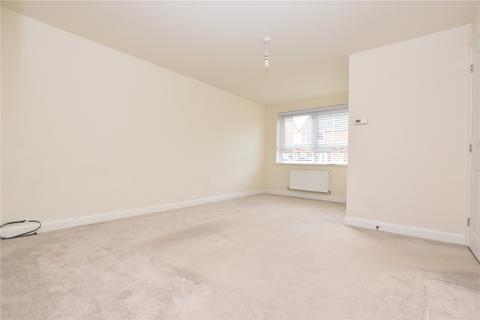 3 bedroom semi-detached house for sale, St. Michaels Drive, East Ardsley, Wakefield, West Yorkshire