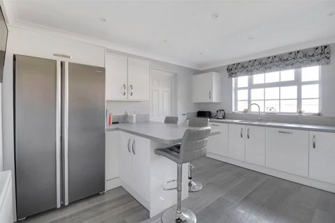 4 bedroom detached house for sale, Lower Cross Road, Bickington, Barnstaple, Devon, EX31
