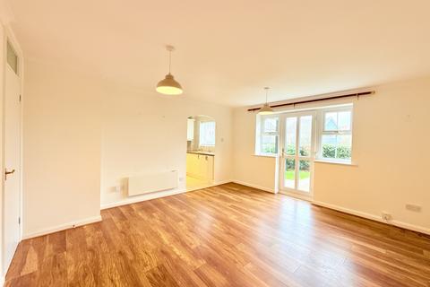 undefined, Dudley Close, Chafford Hundred (with enclosed garden)