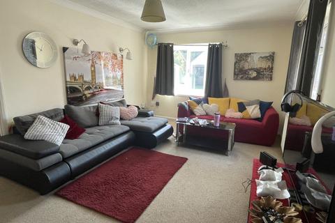 undefined, Thorpe Lea Road: Central