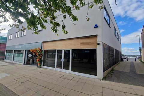 Retail property (high street) to rent, 99-101a London Rd Waterlooville PO7 7EQ