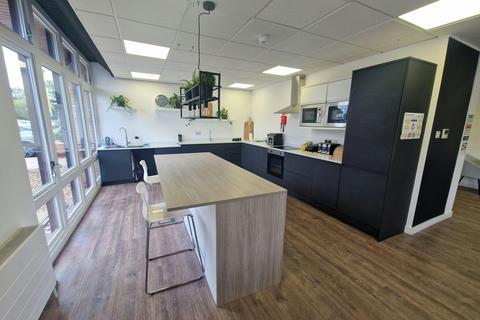 Office to rent, Waterberry Dr Waterlooville PO7 7YH