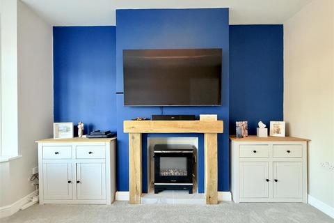 3 bedroom semi-detached house for sale, Cedarcroft Road, Ipswich IP1