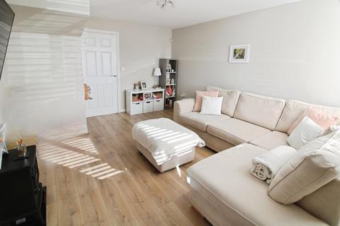 3 bedroom semi-detached house for sale, Pine Wood Court, West Yorkshire WF10