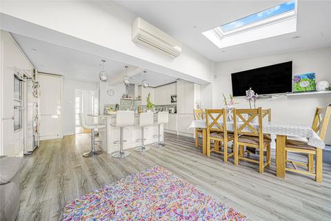 4 bedroom detached house for sale, Snowdrop Way, Woking GU24