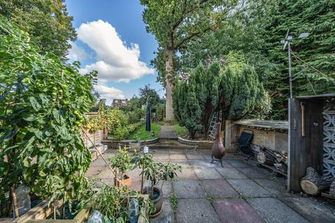 undefined, Conifer Rise, High Wycombe