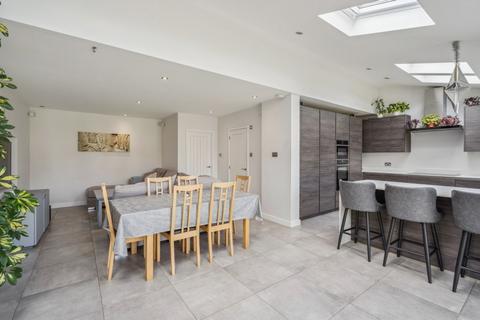 4 bedroom detached house for sale, Green Road, High Wycombe HP13