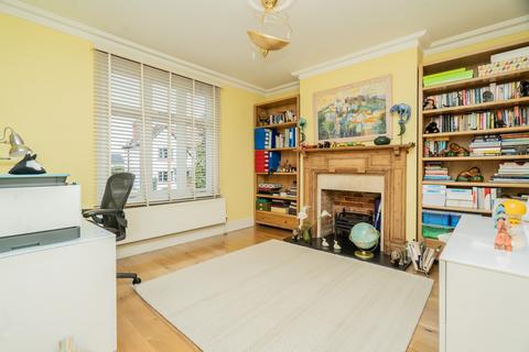 4 bedroom detached house for sale, Milton Keynes MK17