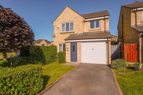 3 bedroom detached house for sale, Birk Hey Close, Brighouse