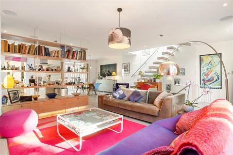 3 bedroom terraced house for sale, River Street Mews, Clerkenwell, London, EC1R