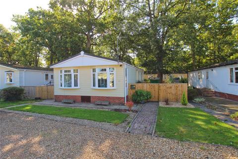 3 bedroom park home for sale, Trowbridge Lodge Park, Trowbridge