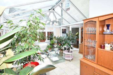 5 bedroom detached house for sale, Ambrosia Walk, Tewkesbury GL20