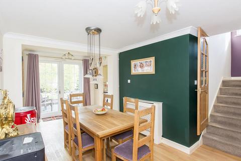 undefined, Bramley Close, Market Harbroough