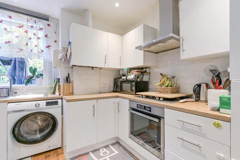 2 bedroom maisonette for sale, Greenhill Road, Greater London, HA1